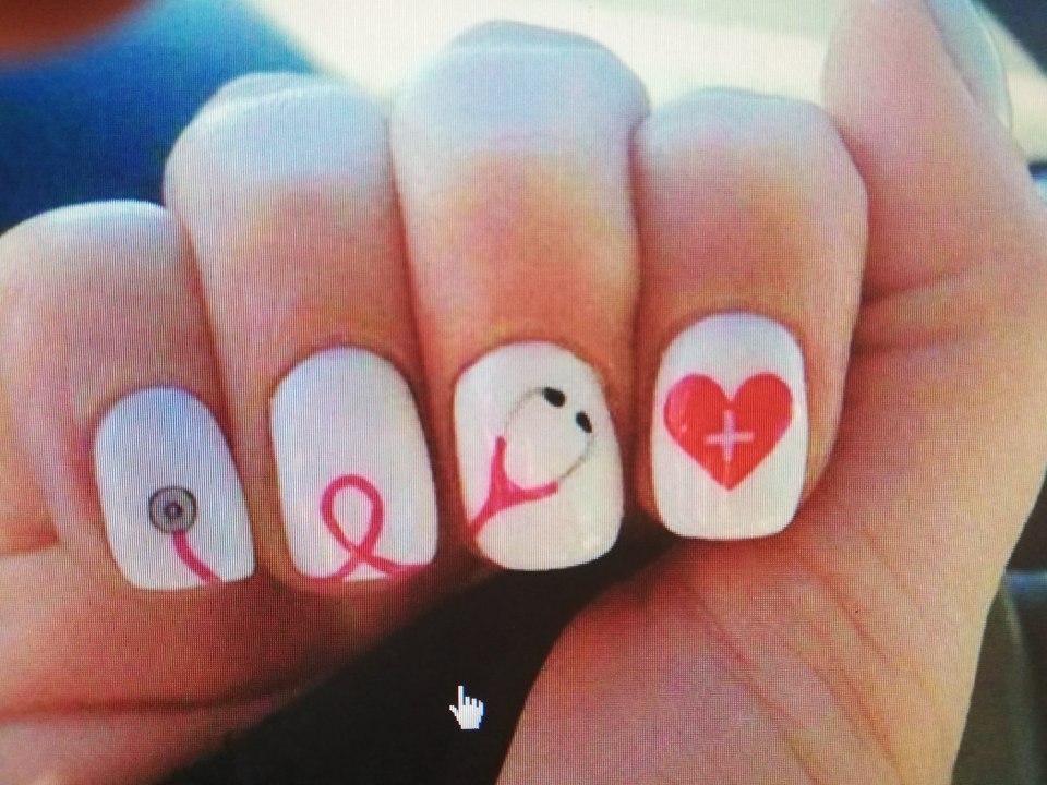 Маникюр для медика