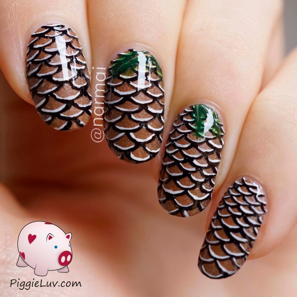 Маникюр с шишками