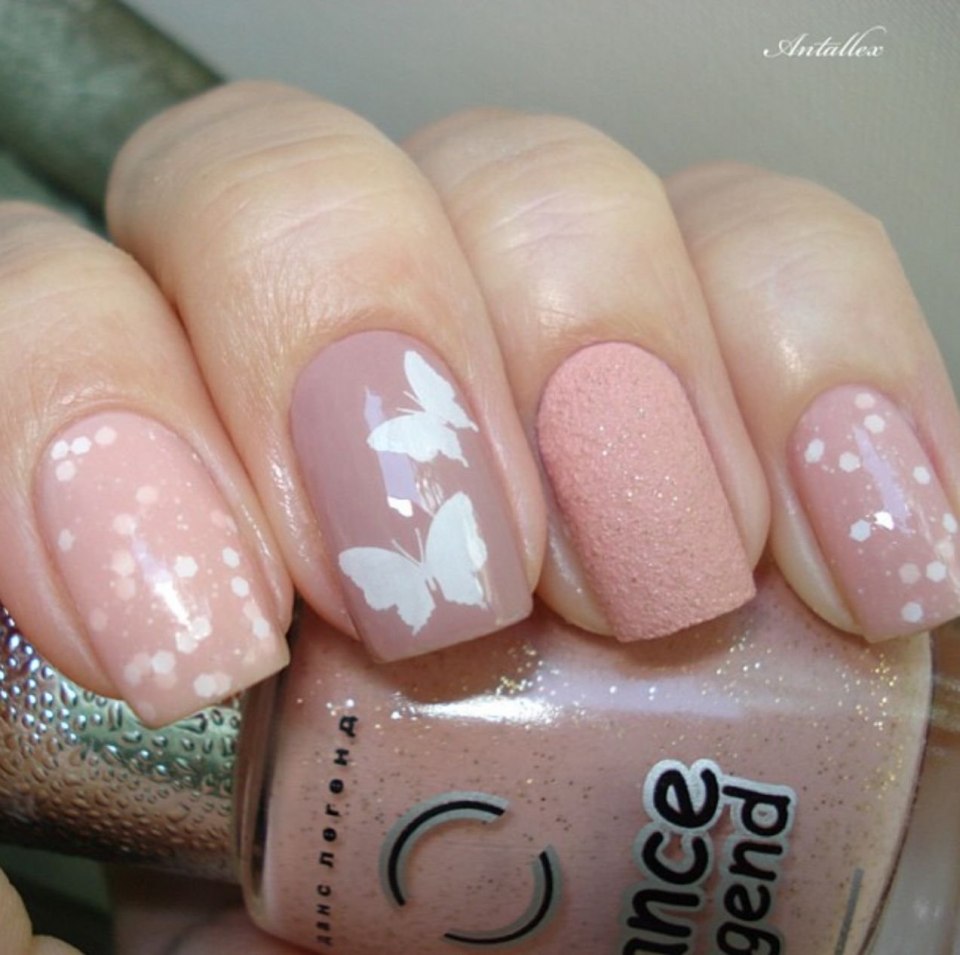 Ногти бежево розовые