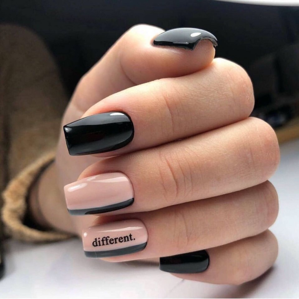 Ногти серые с розовым