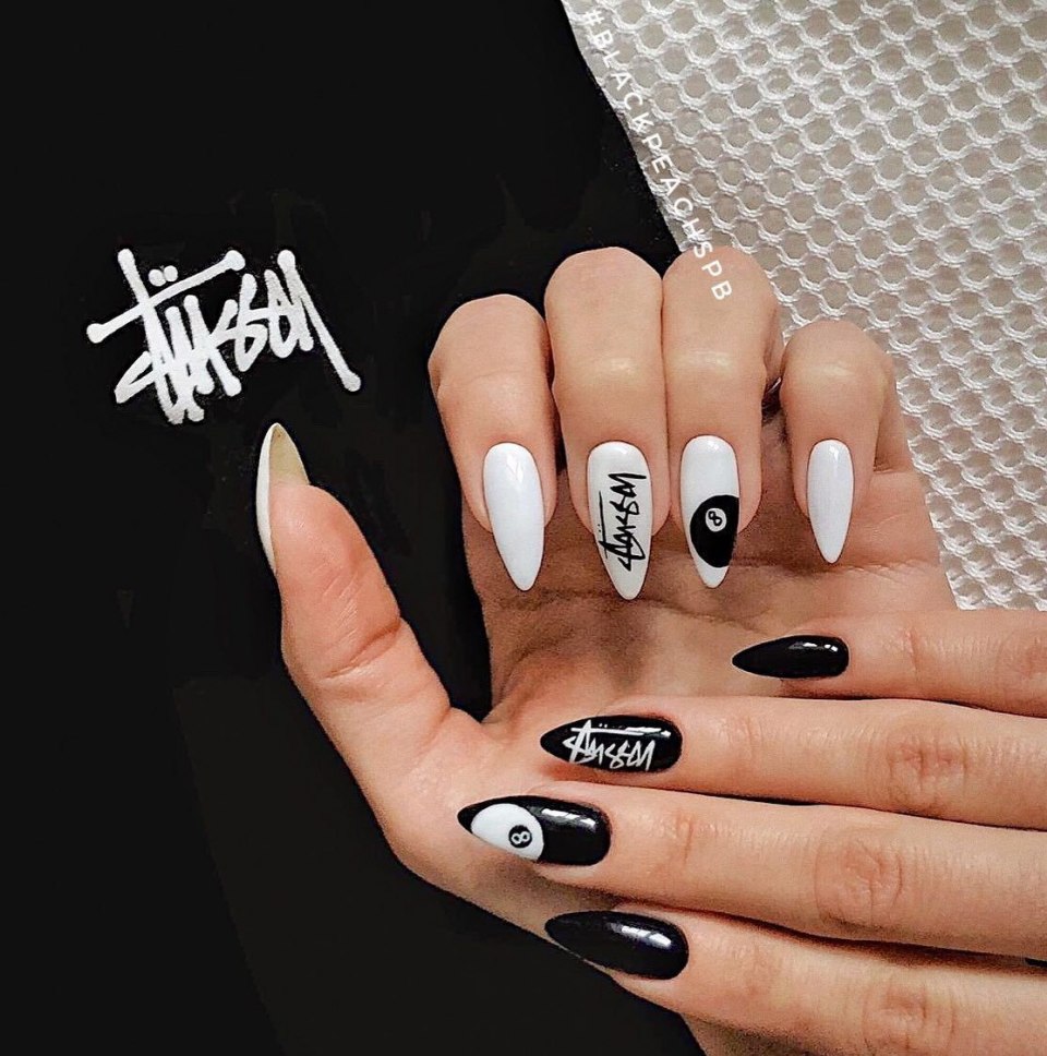 Роскошный стильный маникюр