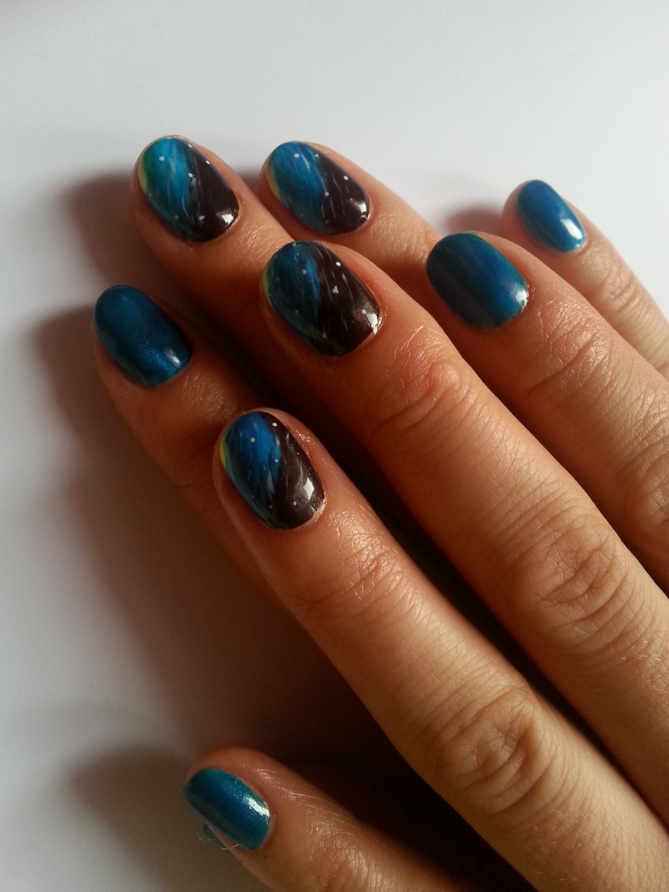 Маникюр кошачий глаз матовый