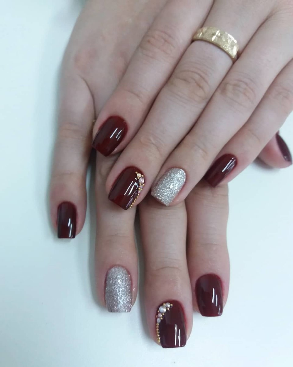 Ногти шеллак бордовые