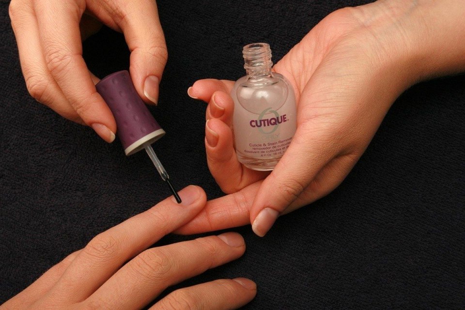 Бесцветный лак для ногтей для мужчин