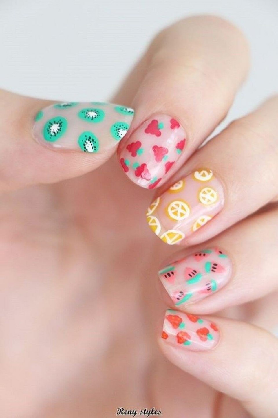 Маникюр зли подростков