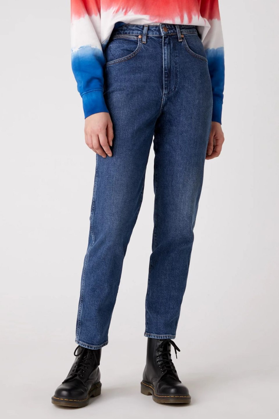 Джинсы бананы женские