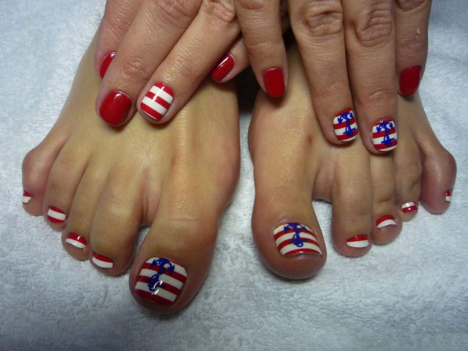 Морской педикюр