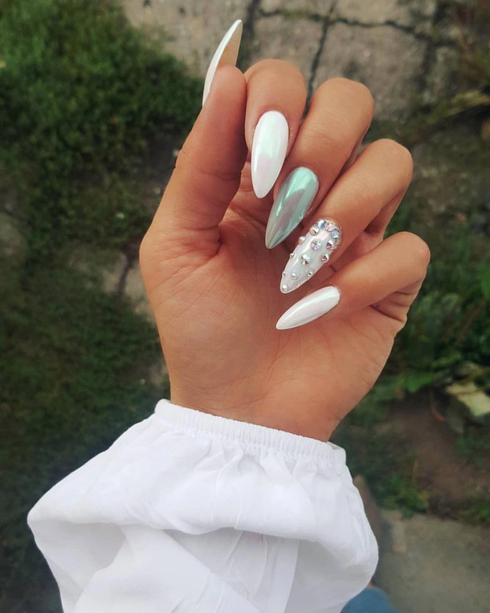 Маникюр на длинные ногти