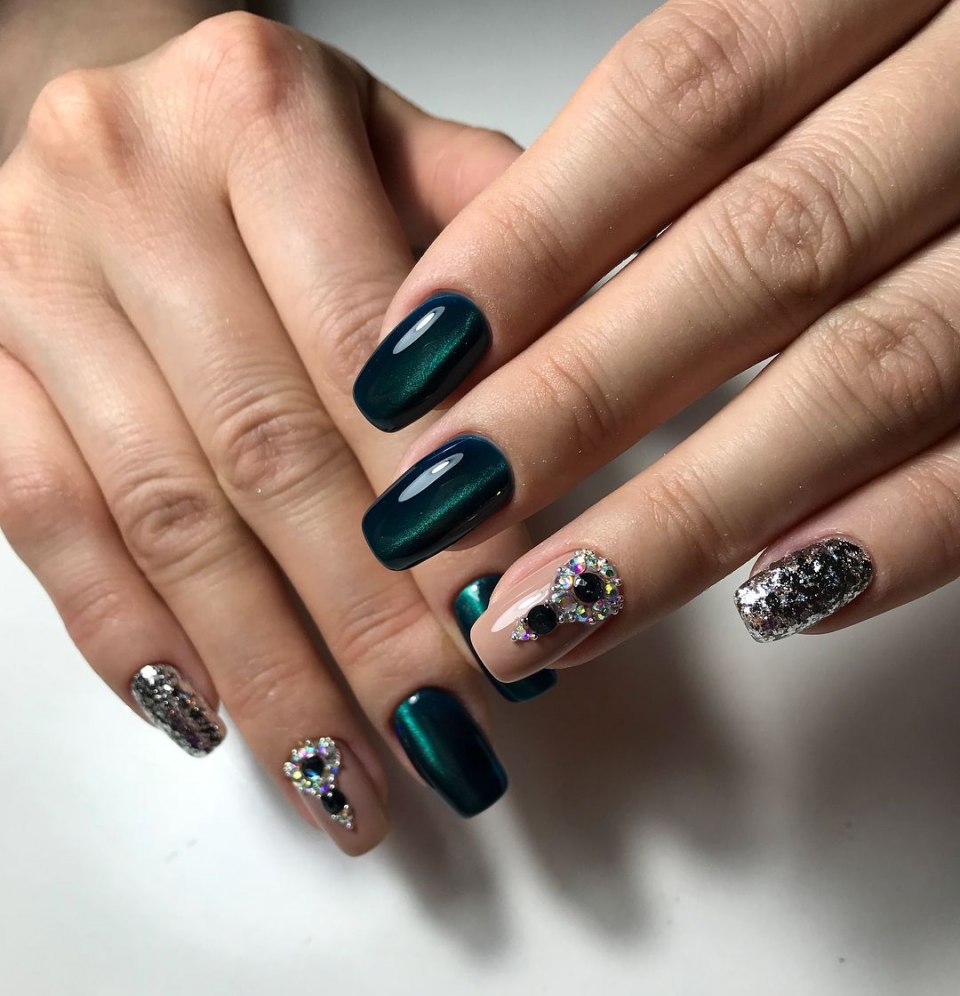 Вечерний маникюр 2019