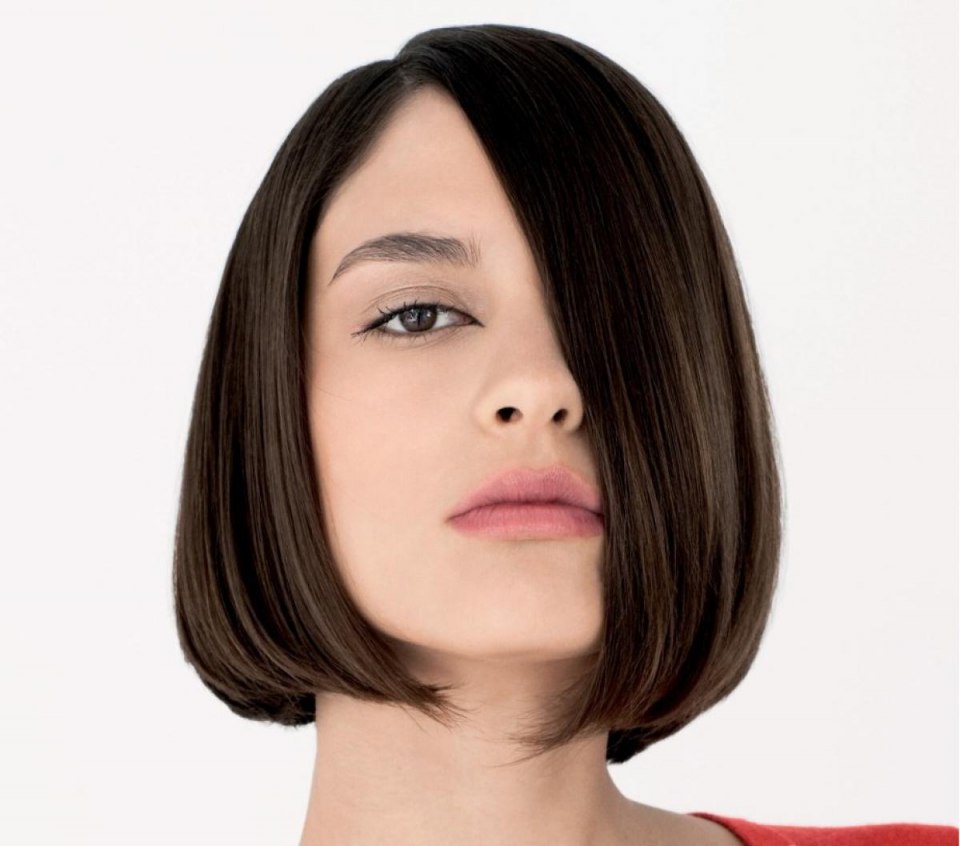 Присёска Боб каре без чёлки