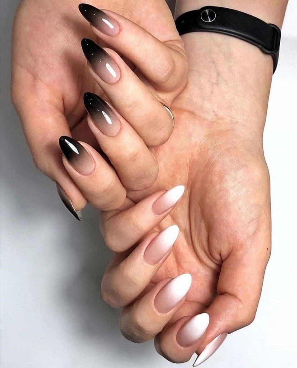 Finger Salon