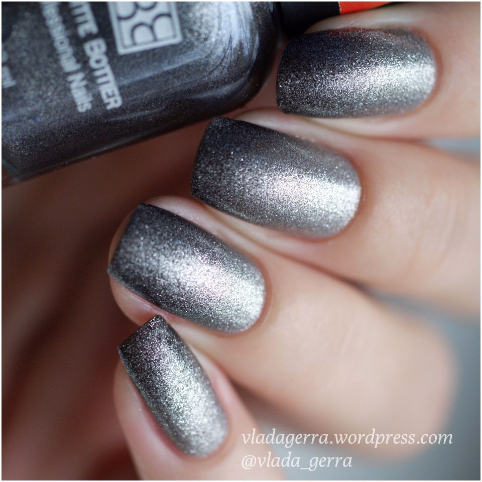 Матовый маникюр на короткие ногти