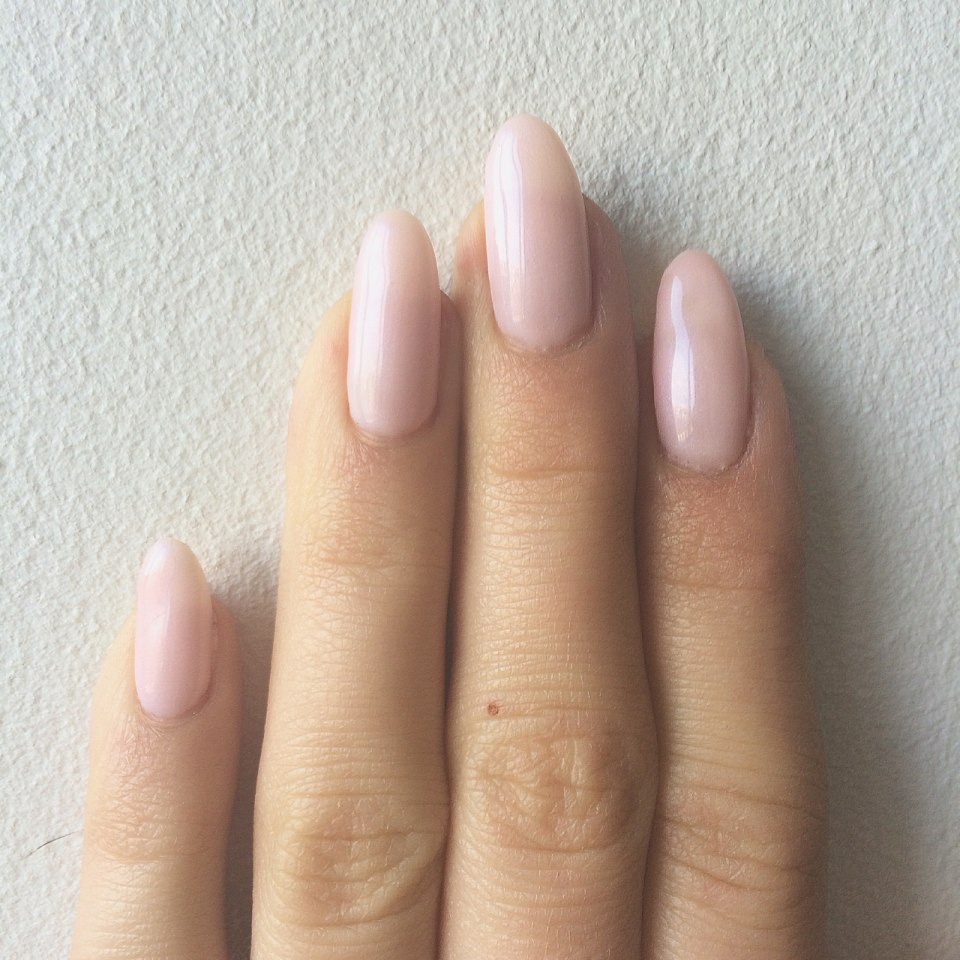 Натуральный маникюр