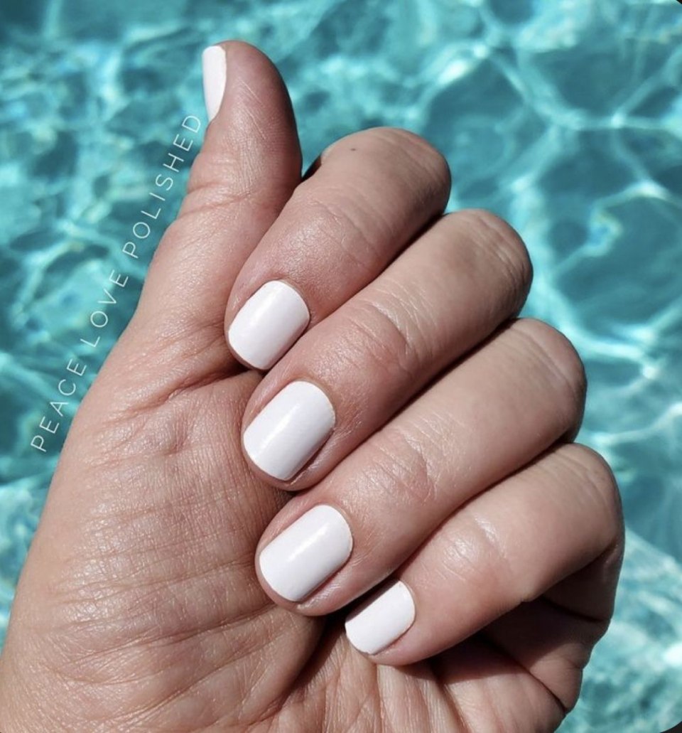 Морской маникюр 2020 на короткие ногти