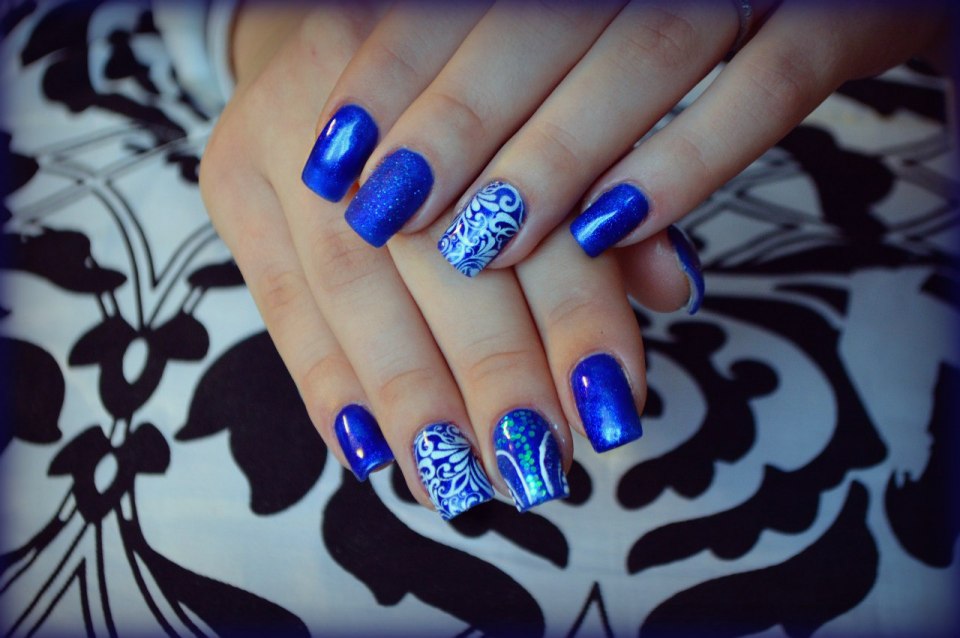 Shellac маникюр синий