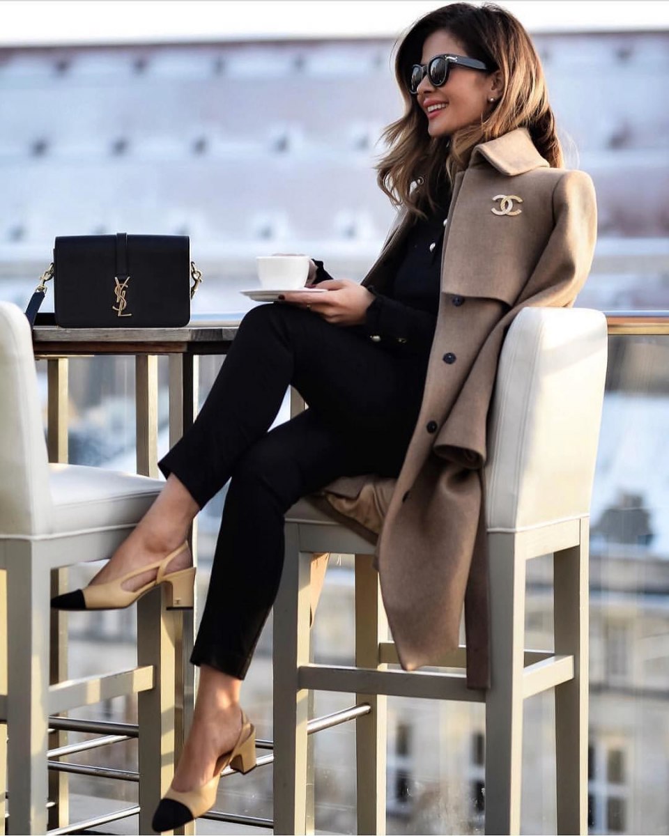 Юбочный костюм Hugo Boss