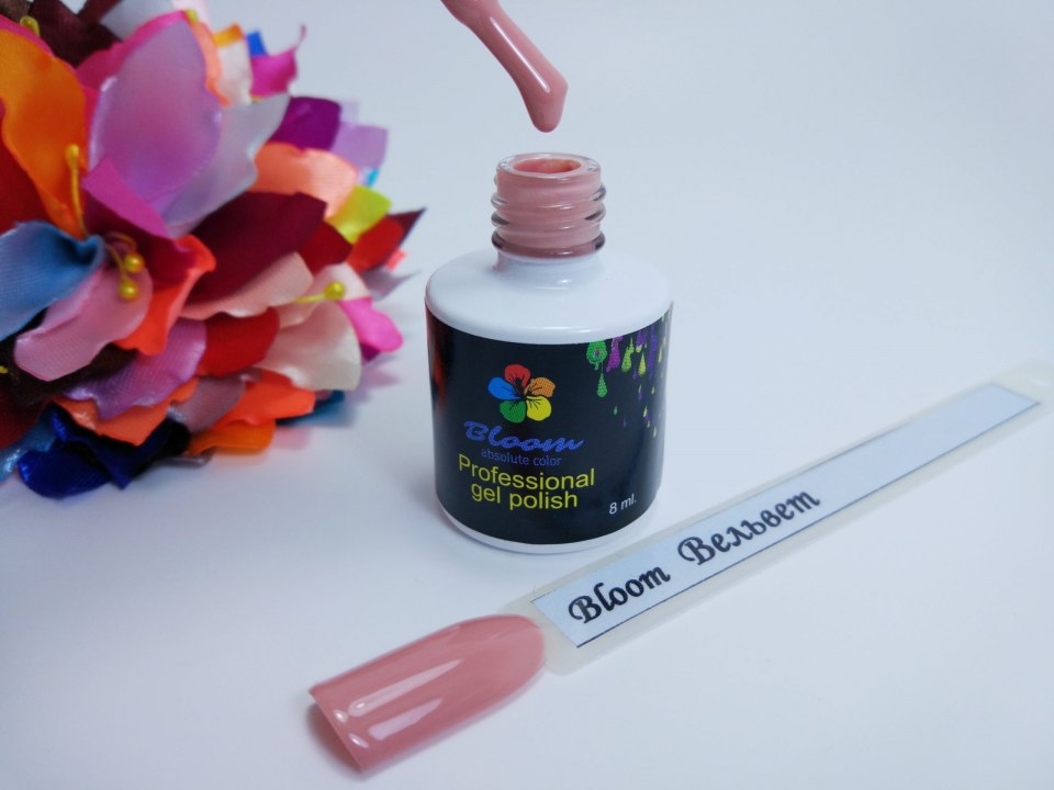 Гель-лак Bloom 8мл вельвет