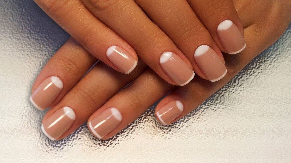 Лунное френч покрытие Shellac