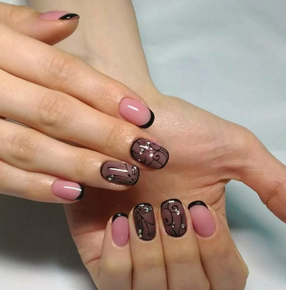 Красивый маникюр на короткие ногти
