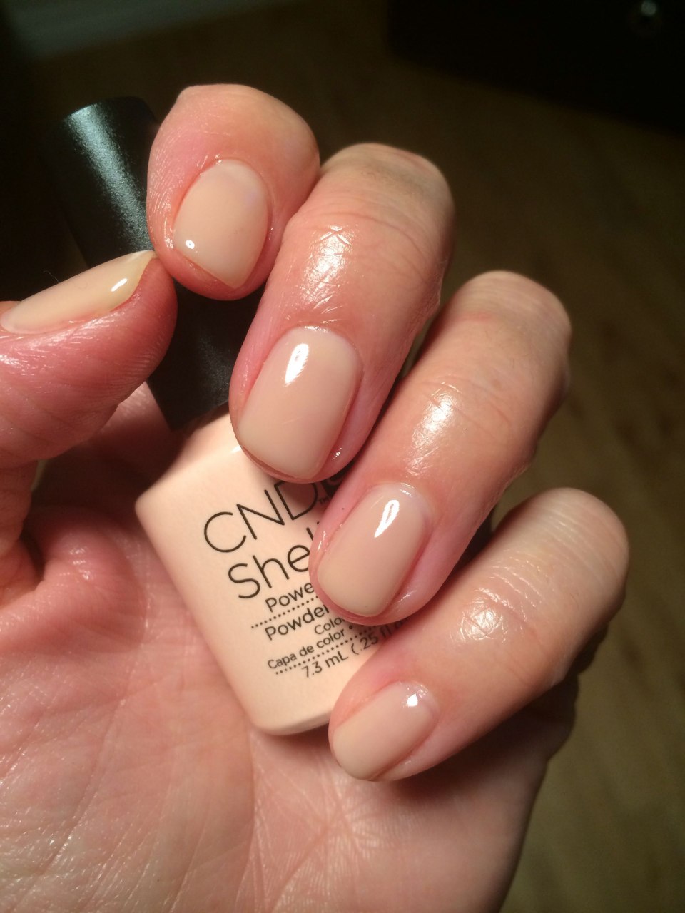 Powder my nose CND шеллак