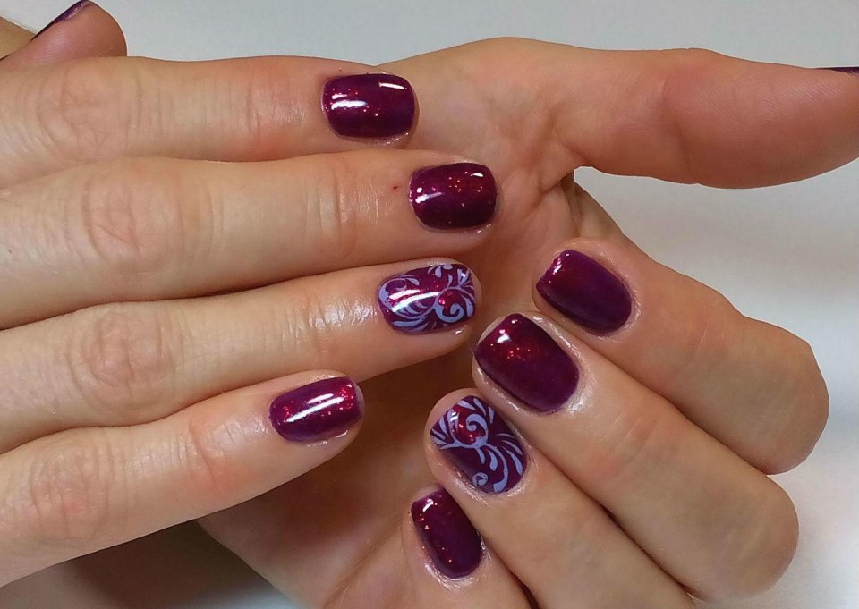 OPI Miami Beet