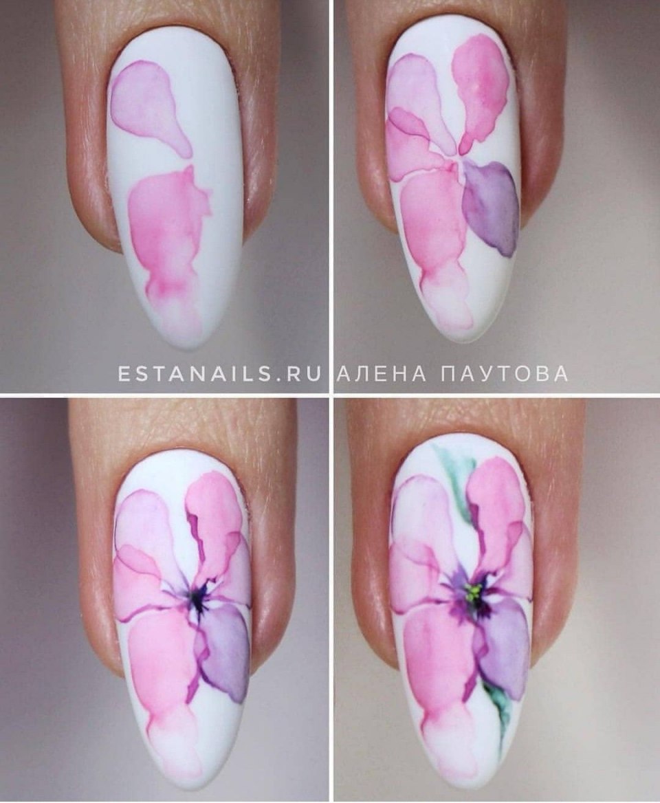 Легкие Акварельные цветочки на ногтях