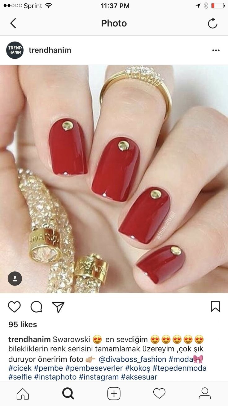 Красно золотые ногти