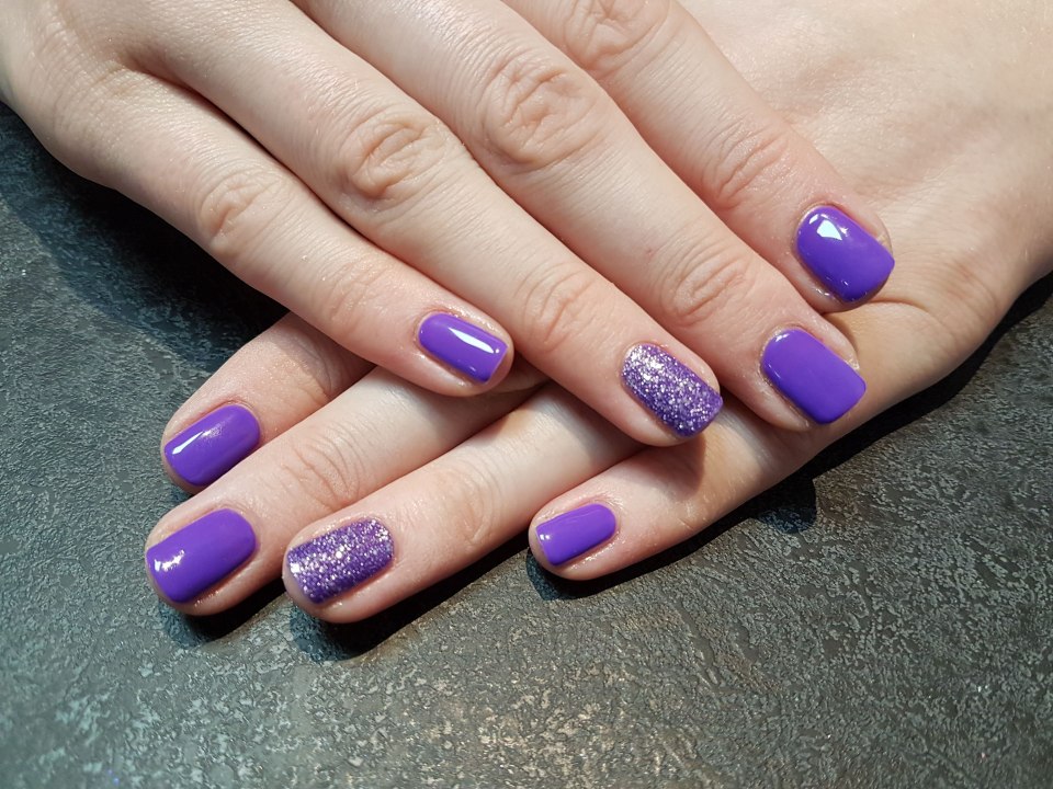 CND Shellac alluring Amethyst