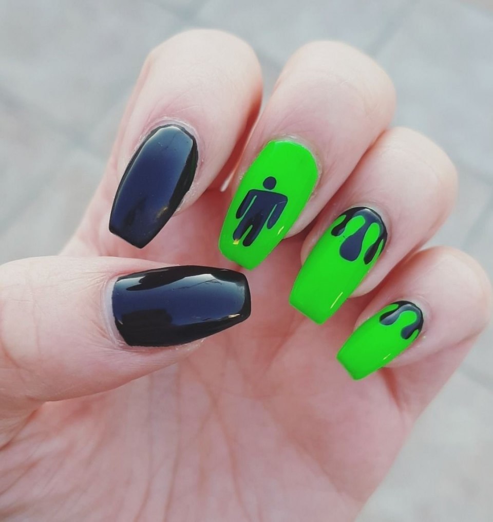 Маникюр Билли Айлиш зелёный