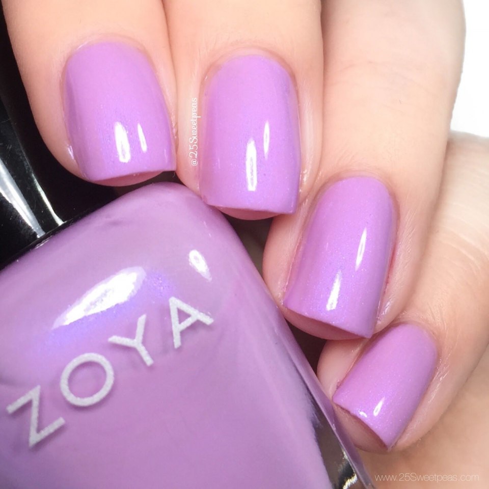 Zoya фиолетовый лак