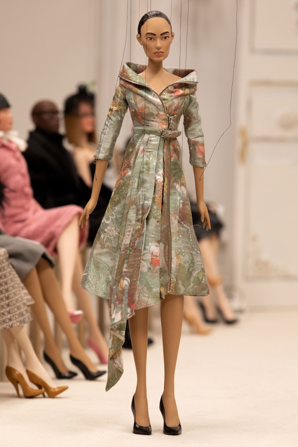 Moschino Spring Summer 2021 платья