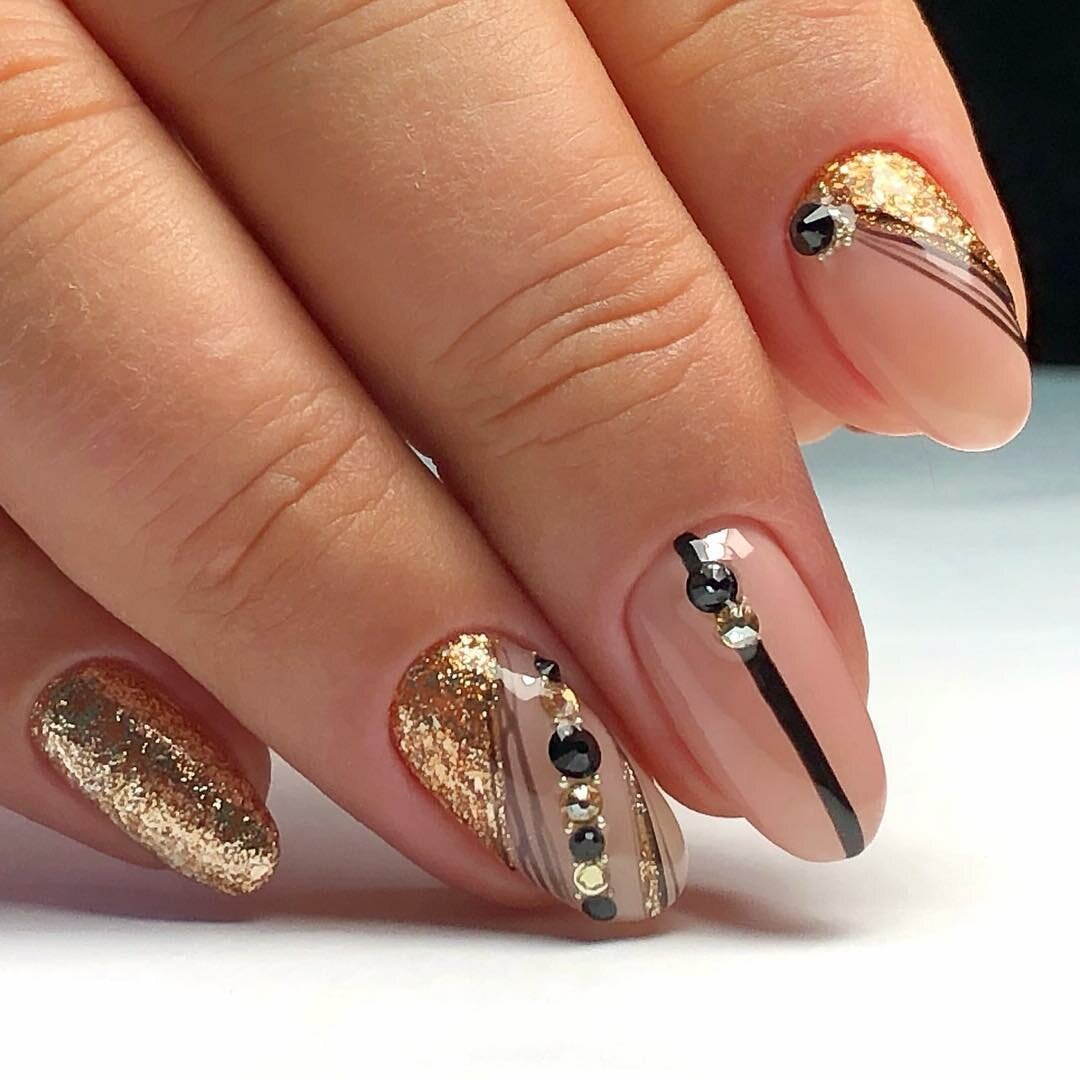 Nails дизайн. Шикарные ногти. Дизайнерские ногти. Оригинальный дизайн ногтей. Красивый дизайн ногтей.