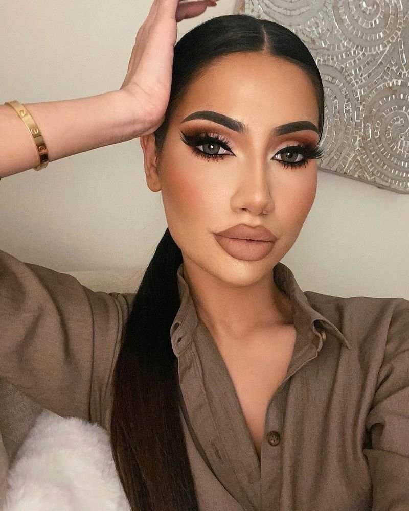 Makeupbyalinna Alina