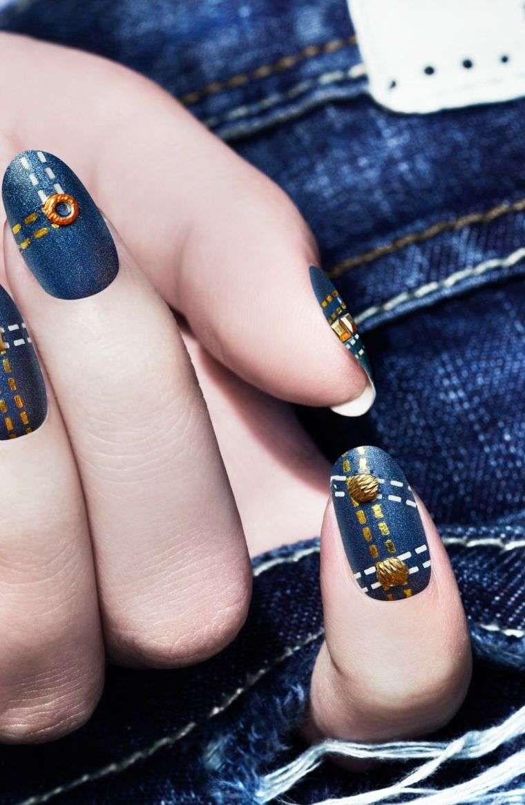 Джинсовый маникюр