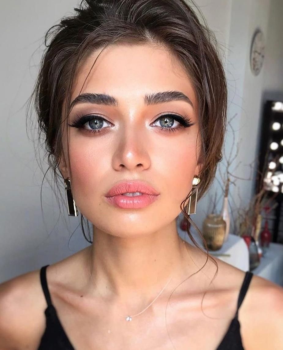 Вечерний макияж 2021