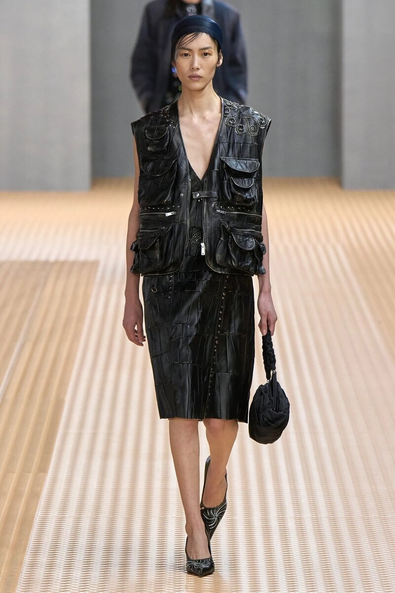 Деловой костюм женский 2022