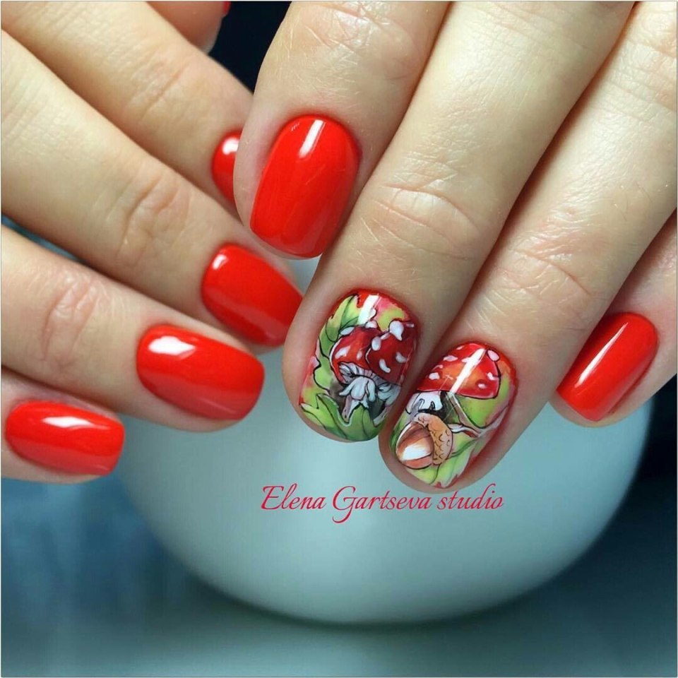 Елена Гарцева маникюр