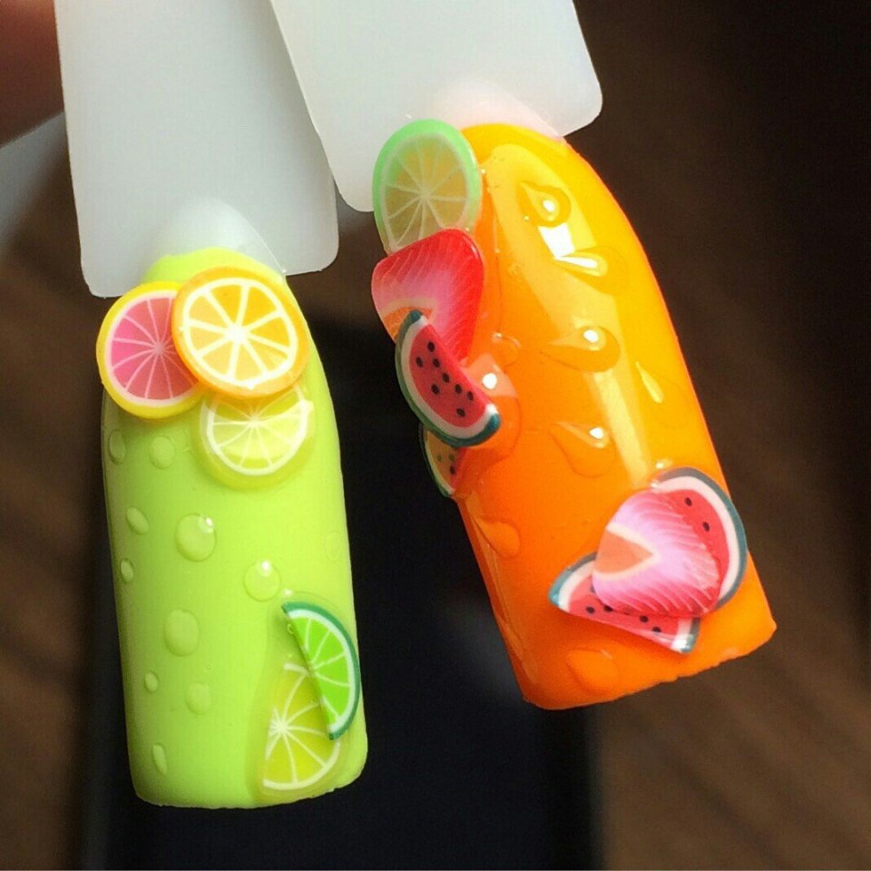 Маникюр с Фимо фруктами