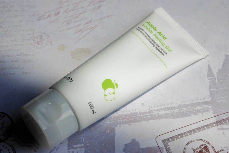 A'PIEU пилинг-гель для лица Apple acid visible peeling Gel