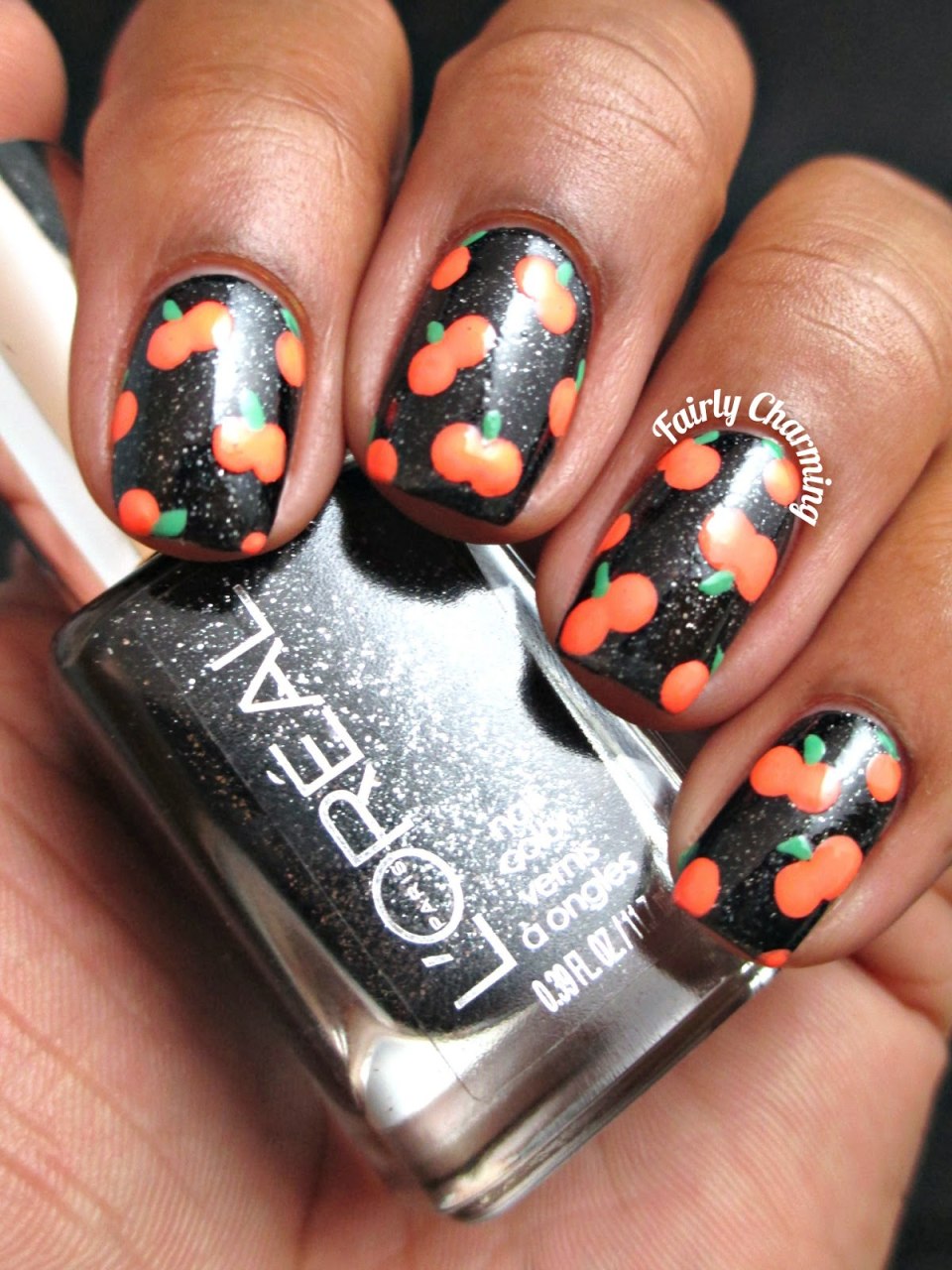 Curved Pumpkins faces Nails