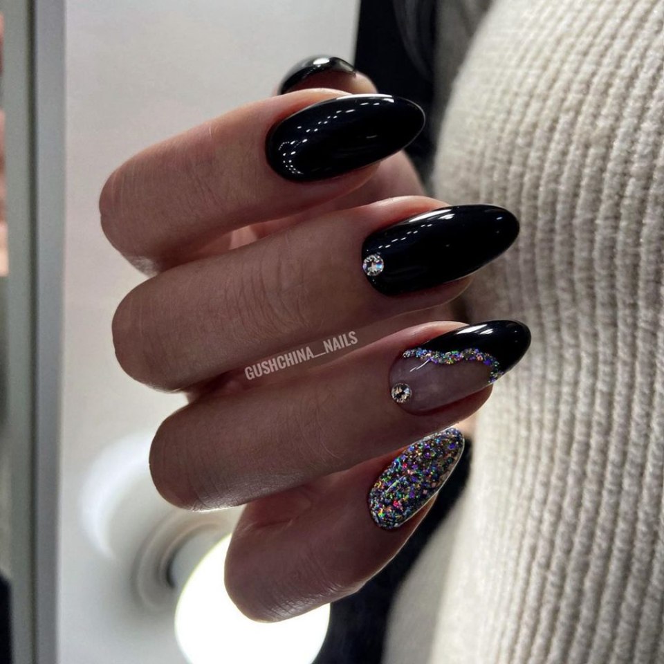 Ногти дизайн новинки 2022 темные