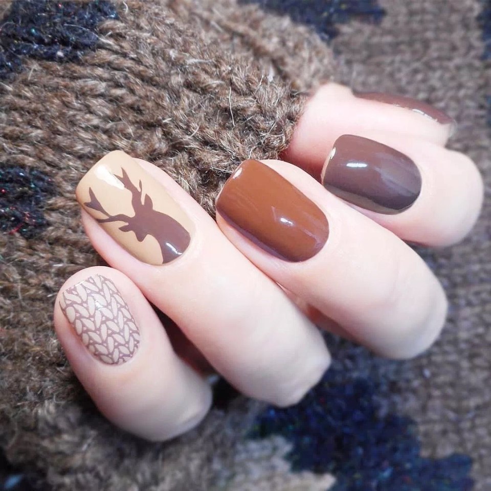 Маникюр светло коричневый