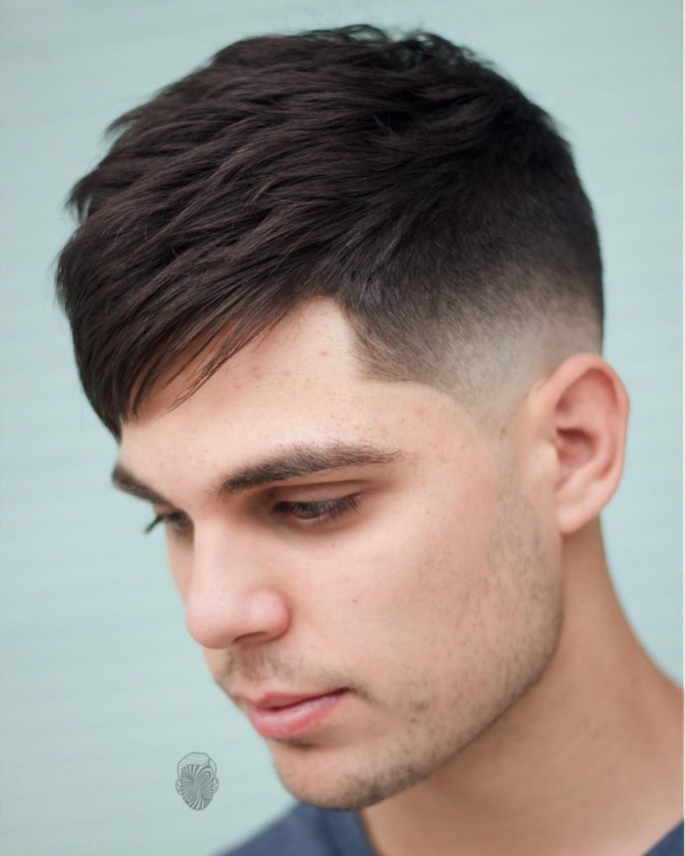 Angular Fringe стрижка мужская