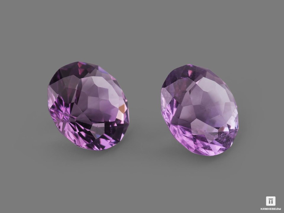 Аметист, огранка 9х9 мм (3 CT)