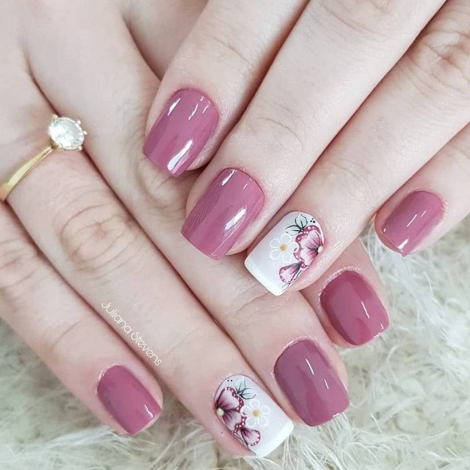 Весенний шеллак на короткие ногти