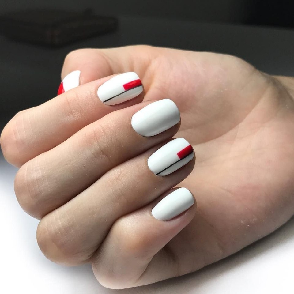 Ногти Минимализм