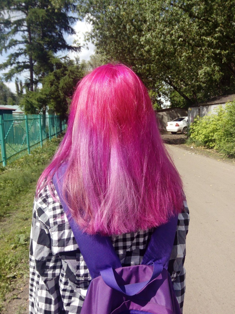 Окрашивание розовым тоником