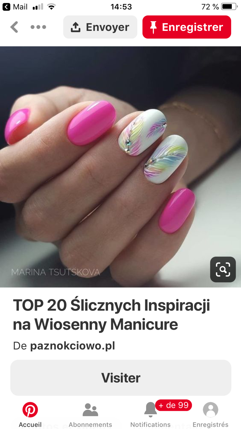 Яркие розовые ногти на лето