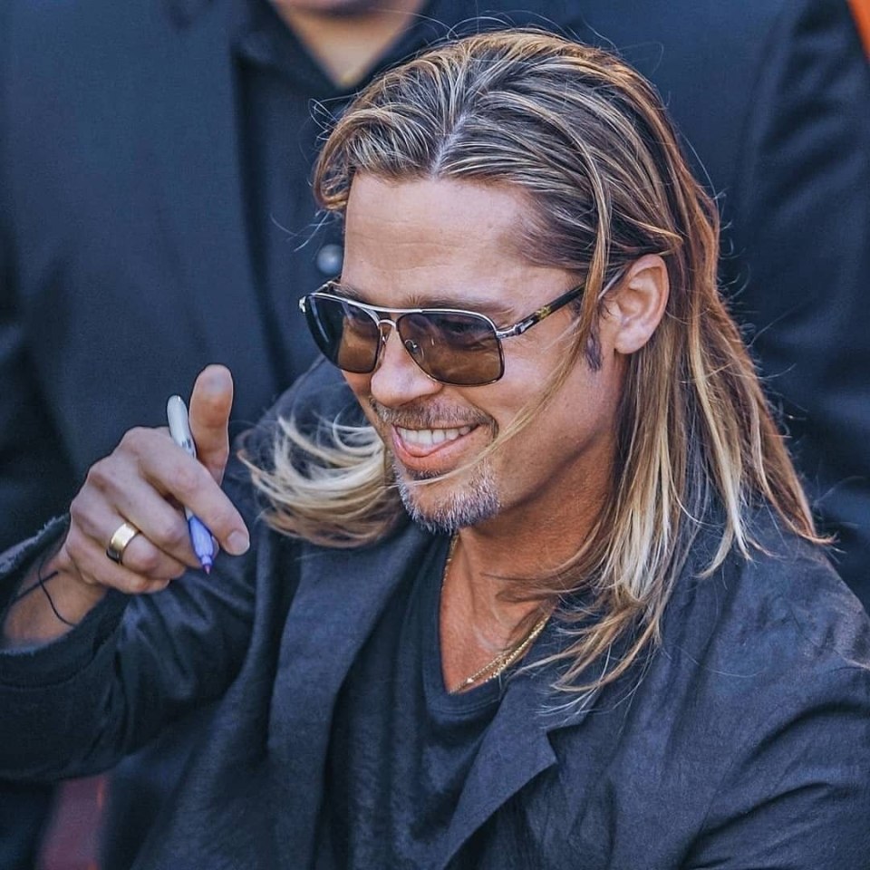Брэд Питт (Brad Pitt) длинные волосы