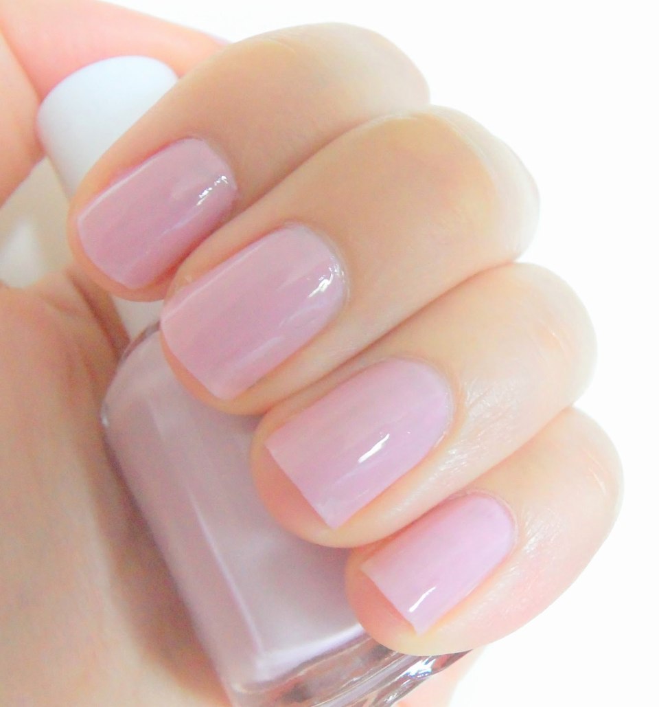 Лаки Essie розовый кварц